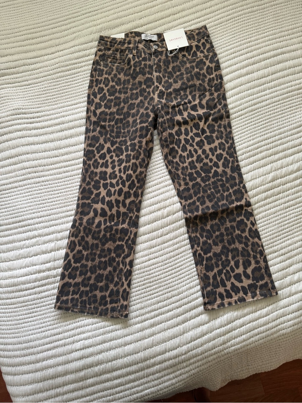 PRICED TO SELL! NWT Lovervet Leopard High Rise Kick Flare Jeans 31/13